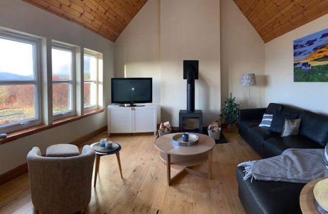 Head In The Skye - Healabhal Cottage Ose Экстерьер фото